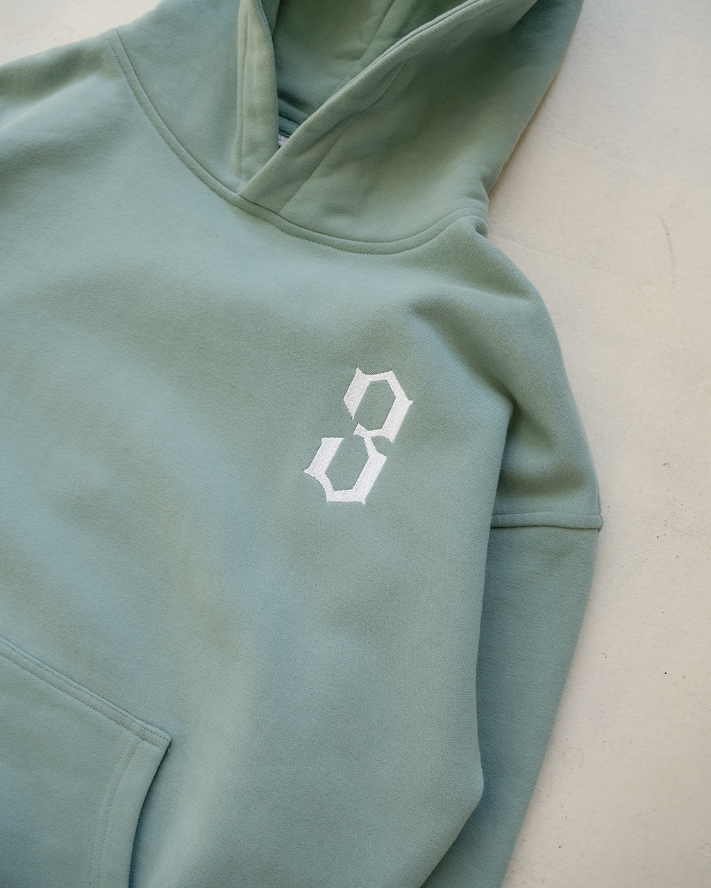 HOODIE — ESPADA N°3 NELLIEL