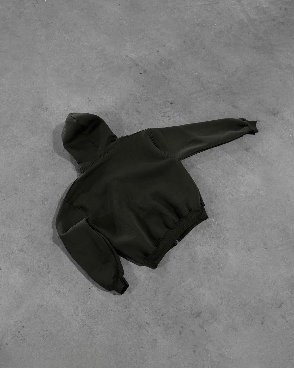 MILITARY GREEN ZIP HOODIE