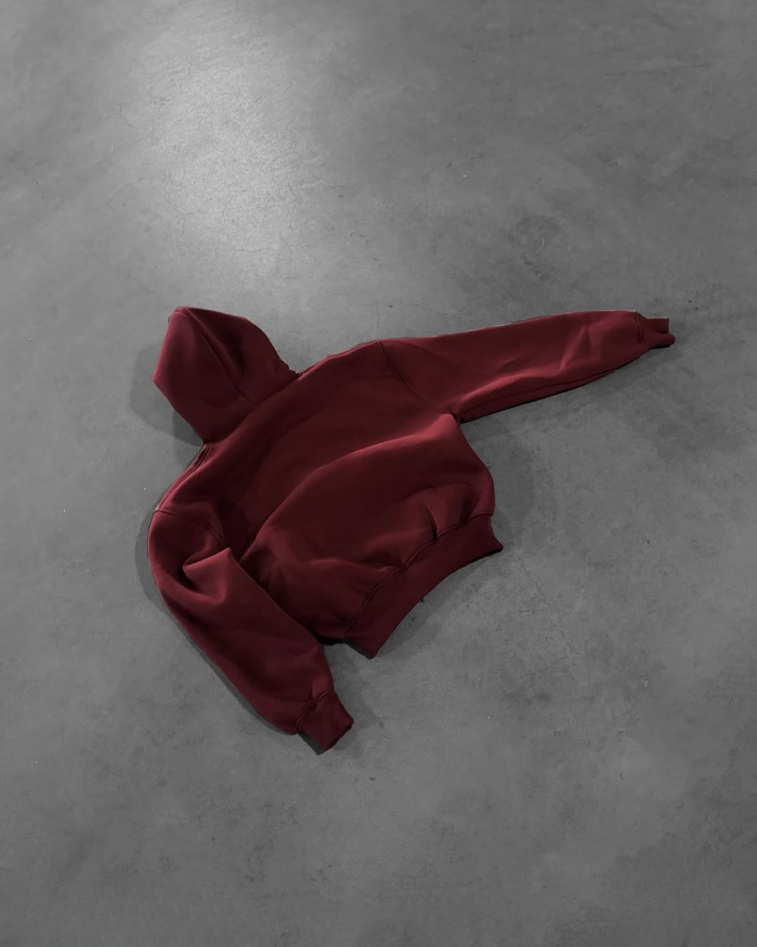 ZIP HOODIE — VINO