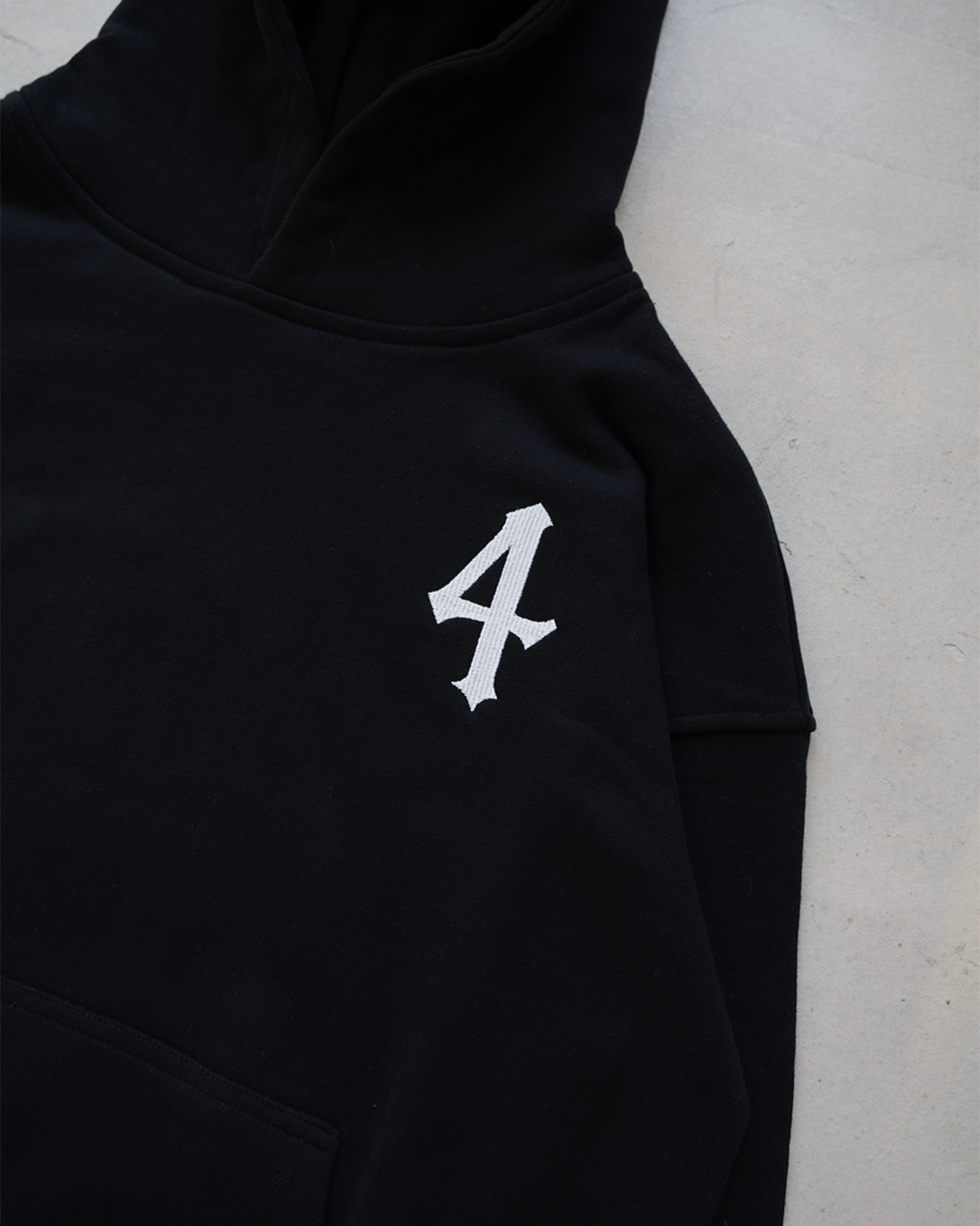 HOODIE — ESPADA N°4 ULQUIORRA CIFER