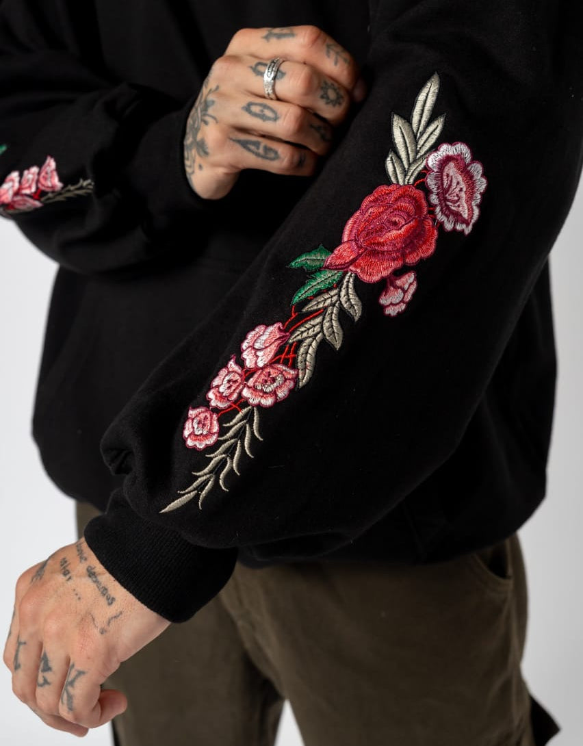 HOODIE OVERSIZE BORDADO ROSE NEGRO